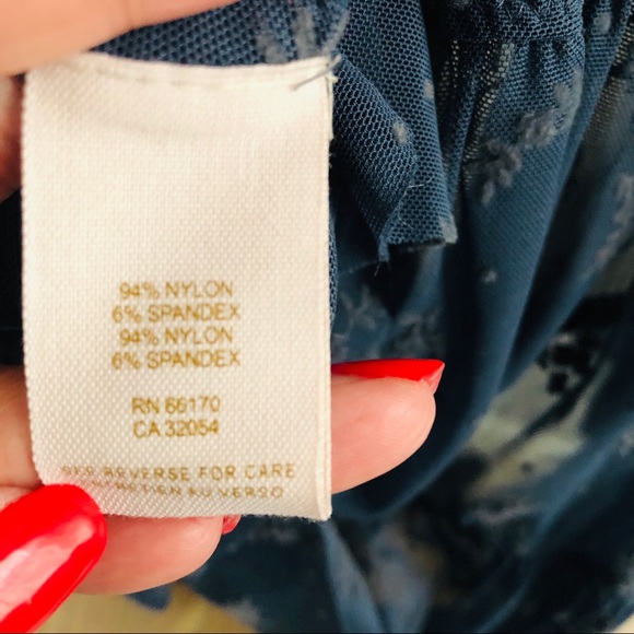 Intimately Free People Lace Dress in Sz Large - Picture 5 of 5